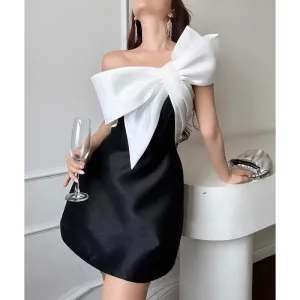 Amozae avant garde dress to impress Niche Design Contrast Color Slim Dress for Women 2024 New High-Grade Three-Dimensional Bow Collar Dress