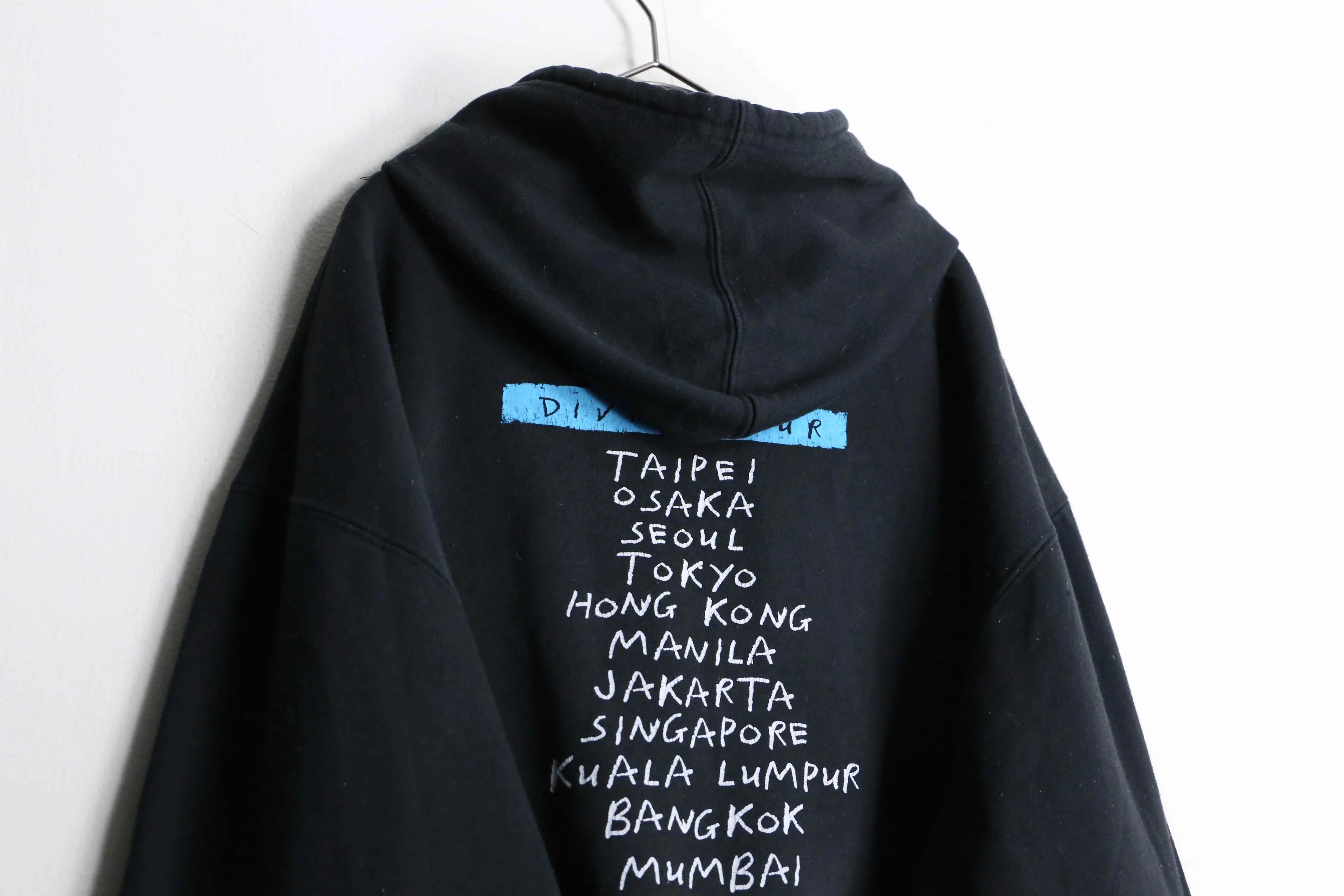 black color "Ed Sheeran" design parka