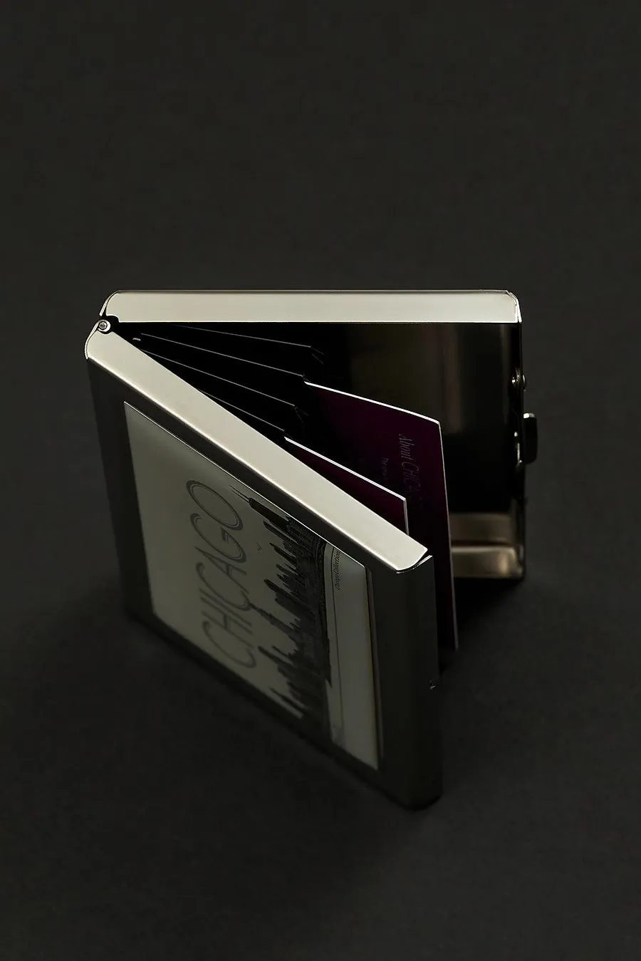 CHICAGO Skyline RFID Blocking Stainless Steel Credit Card Wallet