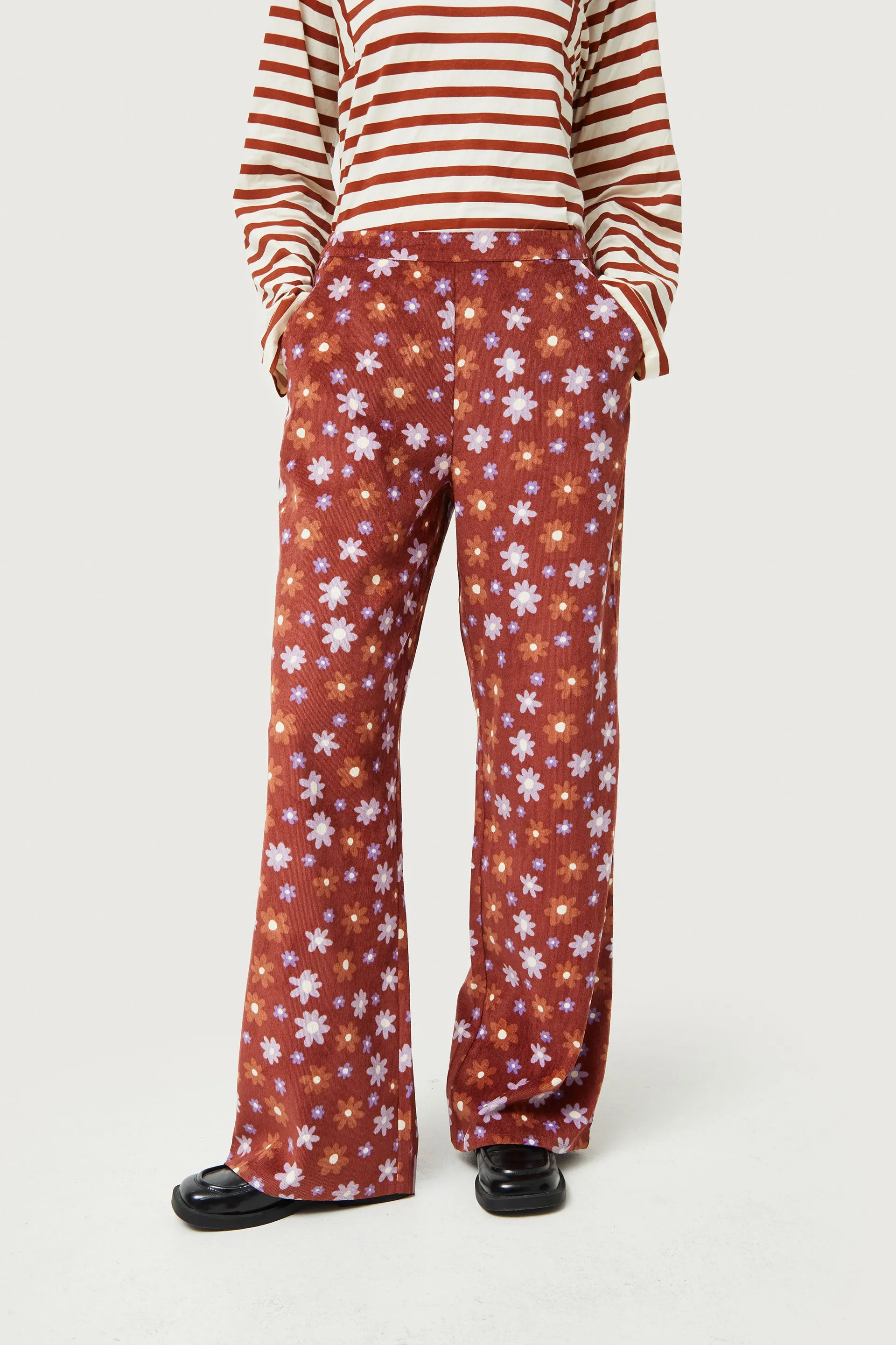 Compañia Fantastica - Brown Cord Trousers with Lilac Flowers