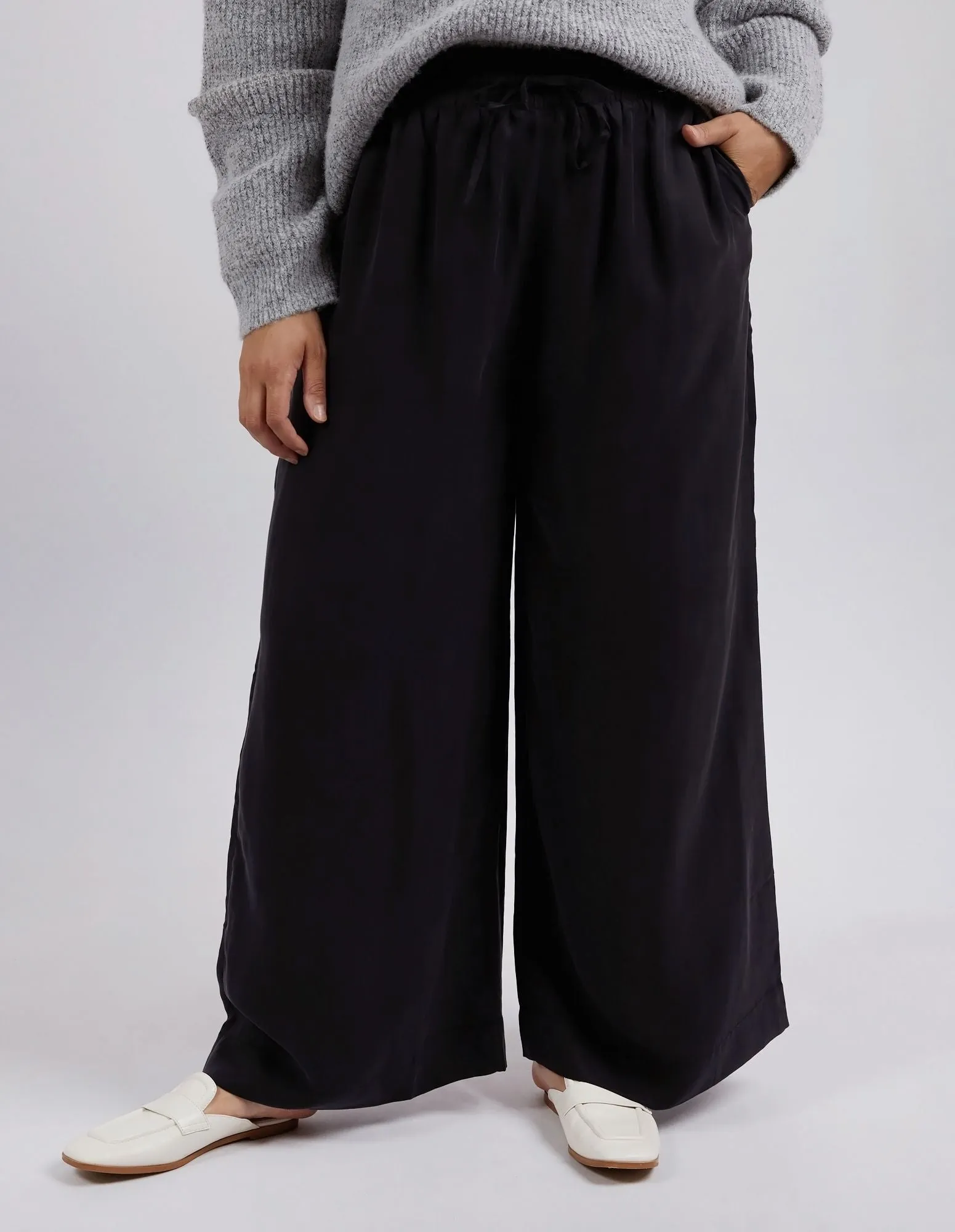 Elm Callie Wide Leg Pant