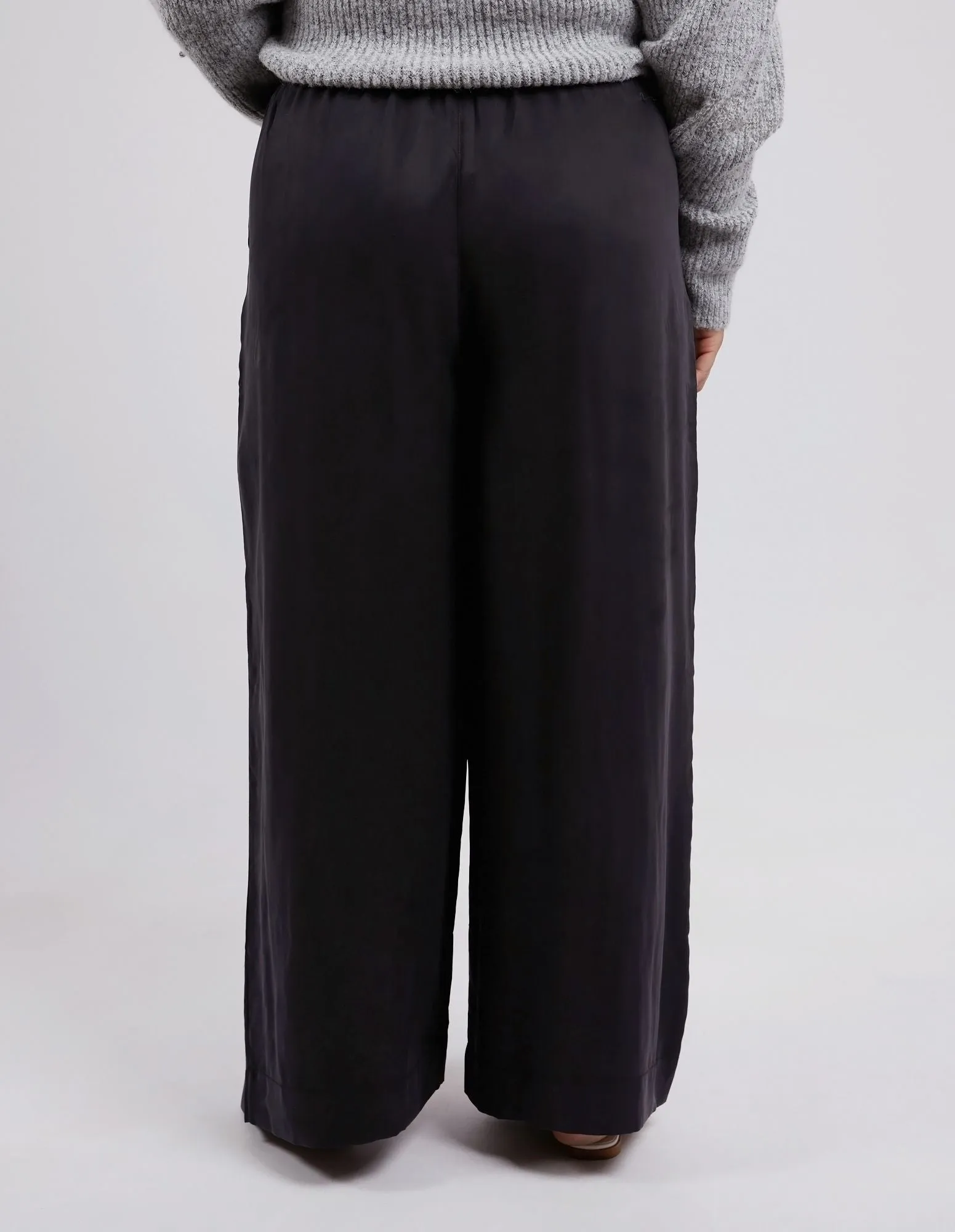 Elm Callie Wide Leg Pant