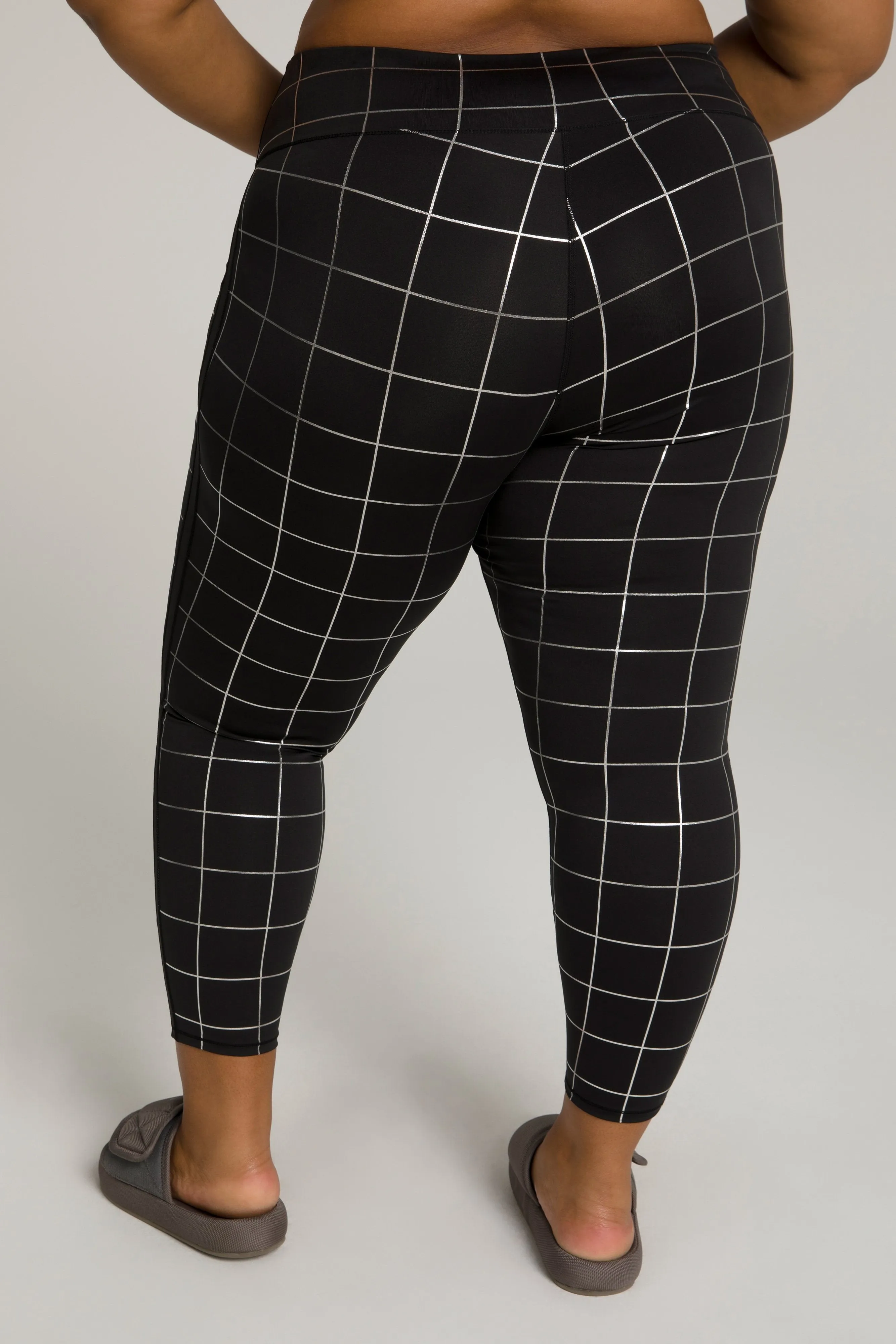 FOIL TUX 7/8 LEGGING | GRAPHIC PLAID002