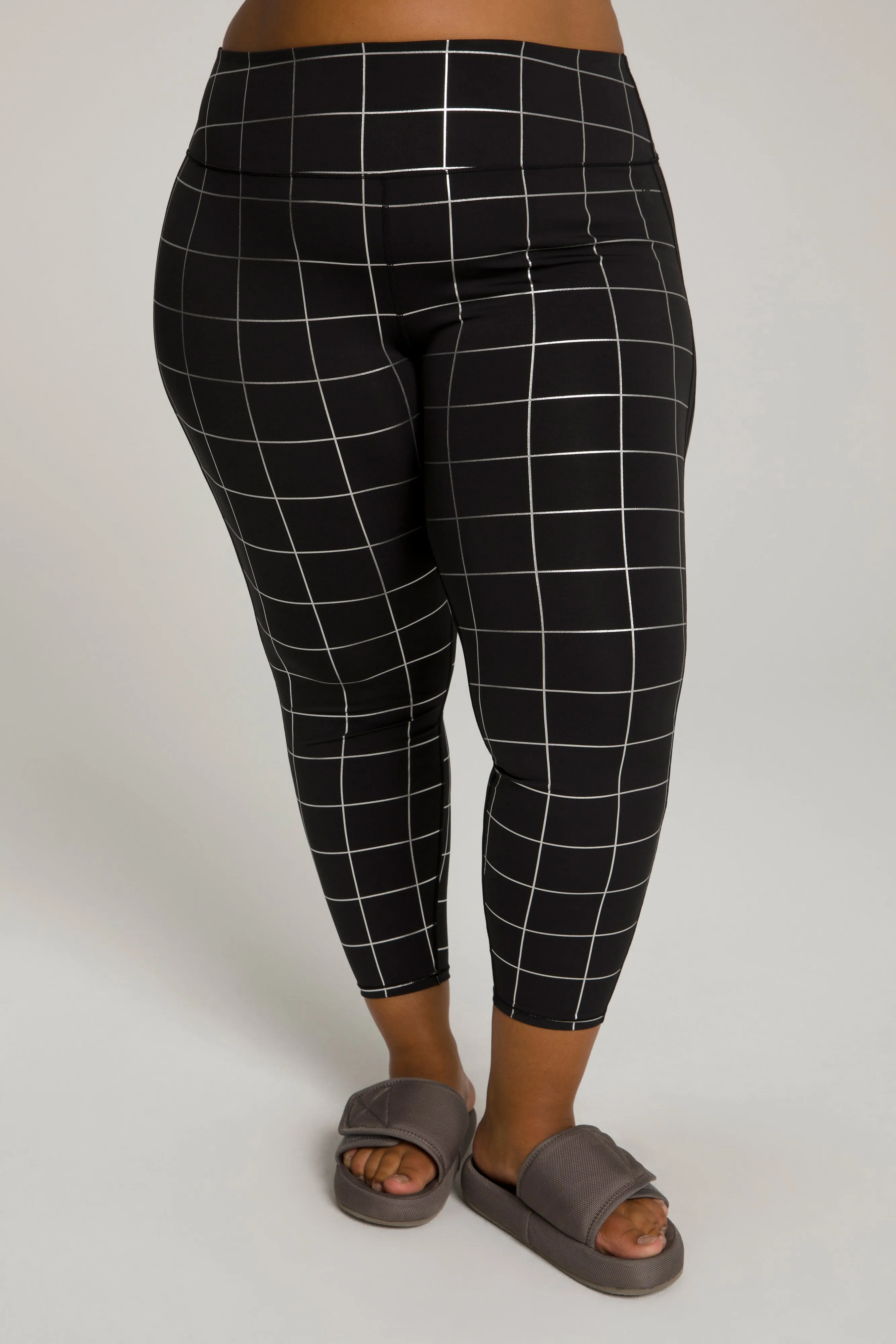 FOIL TUX 7/8 LEGGING | GRAPHIC PLAID002