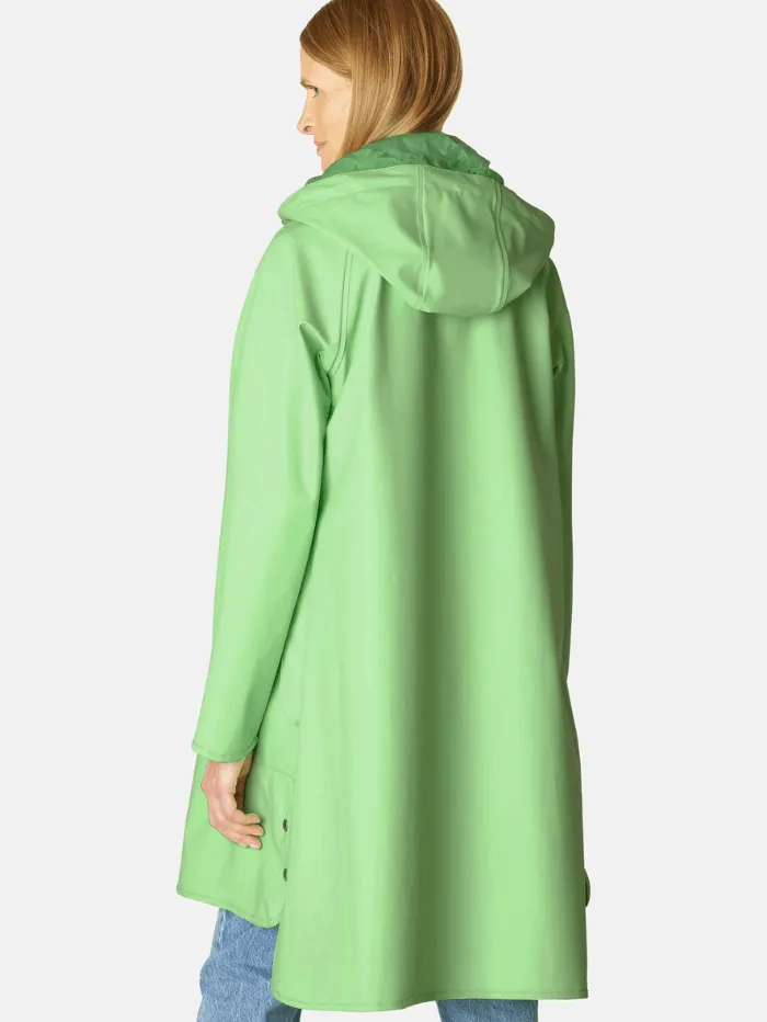 Ilse Jacobsen Raincoat In Bright Green Rain71 495