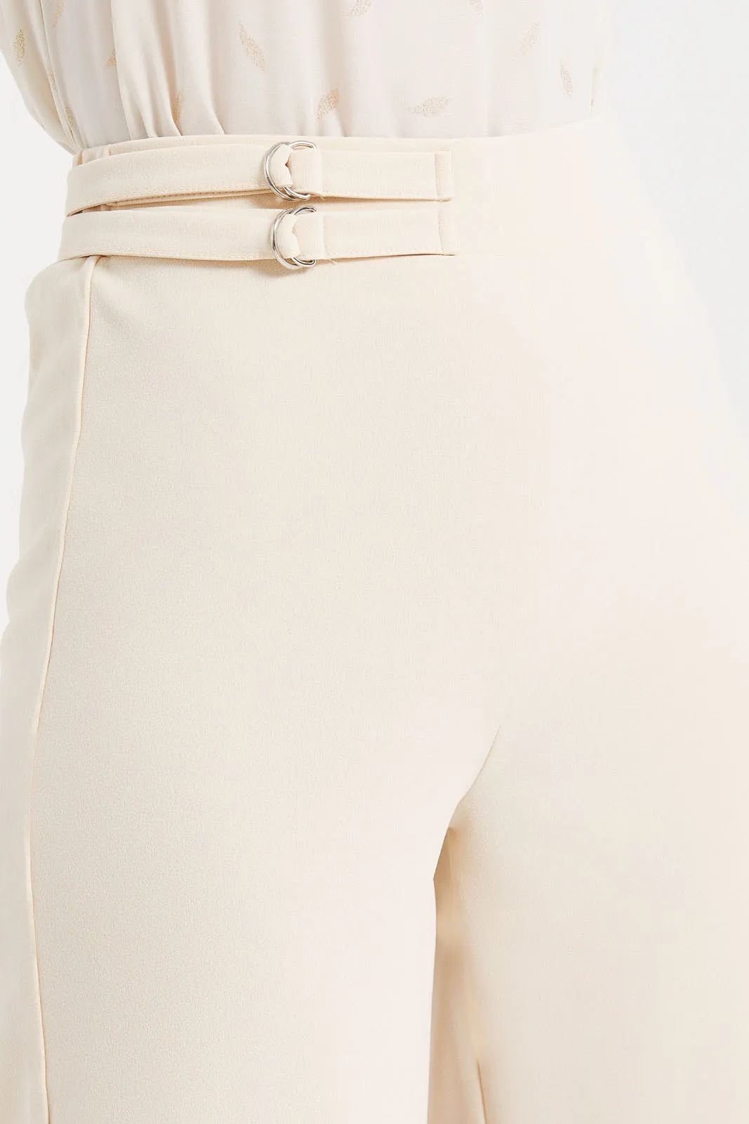 Women Ivory Buckle Detailed Wide Leg Trouser